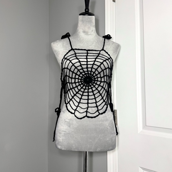 Crochet Web Top - Picture 6 of 11